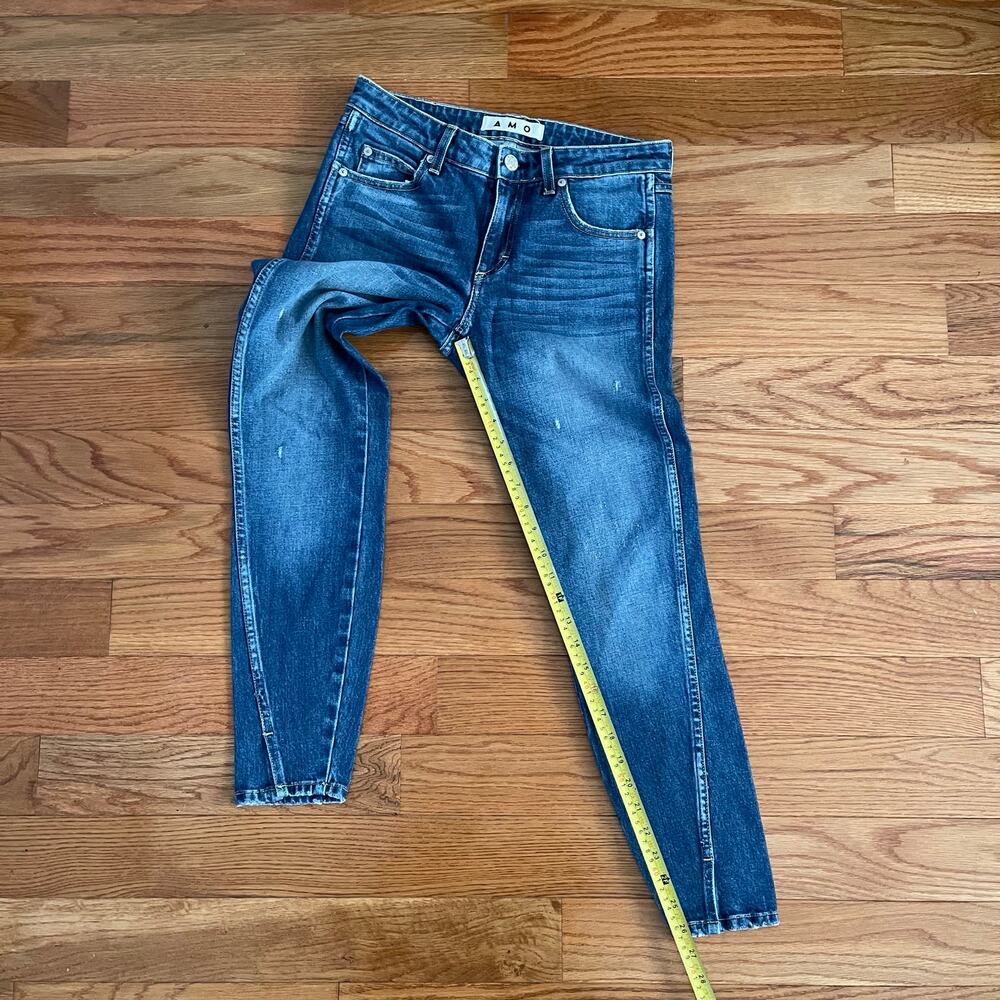 AMO Dive Bar Twist Denim Jeans Womens 27 Blue Mid Rise Distressed Grunge Edgy - Picture 9 of 10